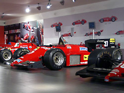Maranello 023s_th.jpg